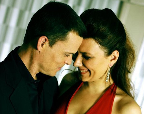 women_and_man(1)