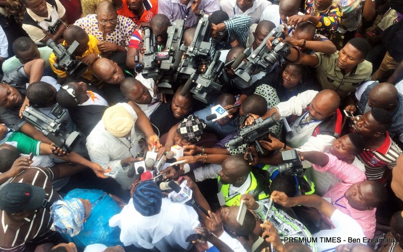 Aregbesola-addressing-journalist-on-election-dat-1729x1080