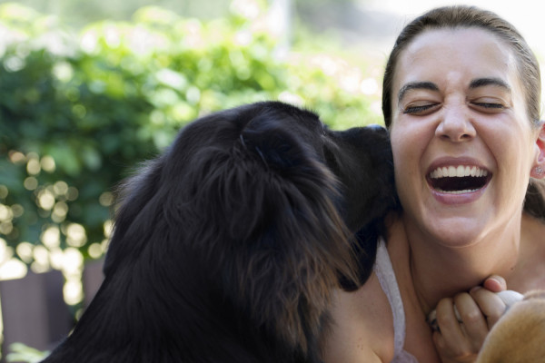 DOG-LICKING-FACE-facebook