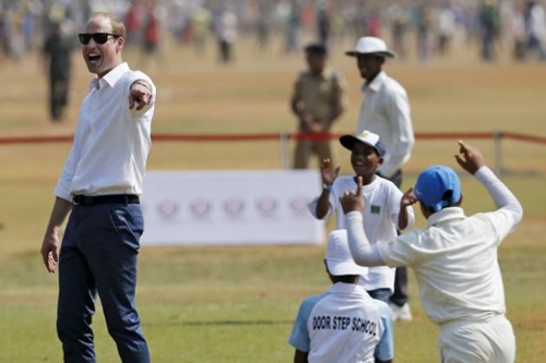 RTRMADP_3_BRITAIN-ROYALS-INDIA